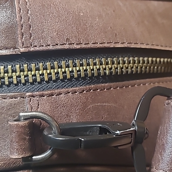 Velez Leather Laptop Briefcase - Picture 6 of 11